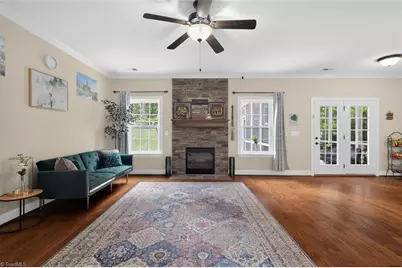 2227 Dunning Court, High Point, NC 27265 - Photo 10