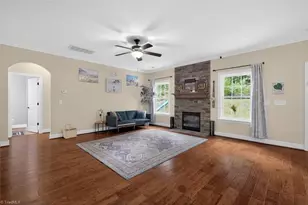 2227 Dunning Ct, High Point, NC 27265 - Photo 6