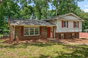 7235 Crenata Dr, Lewisville, NC 27023 - Photo 4