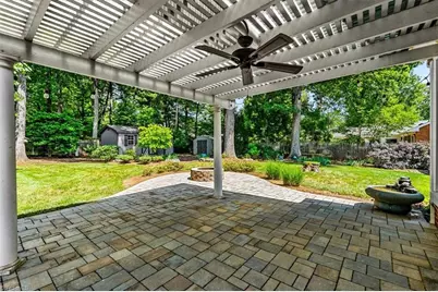 1004 Kemp Road W, Greensboro, NC 27410 - Photo 36