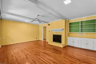 1004 Kemp Rd W, Greensboro, NC 27410 - Photo 18