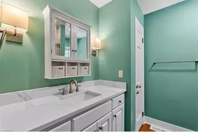 1004 Kemp Road W, Greensboro, NC 27410 - Photo 24
