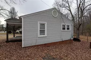 1910 Old Farmer Rd, Asheboro, NC 27205 - Photo 4