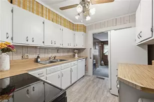 201 Sterling St, Asheboro, NC 27203 - Photo 14