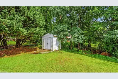148 Fraizer Creek Road, Winston-Salem, NC 27105 - Photo 16