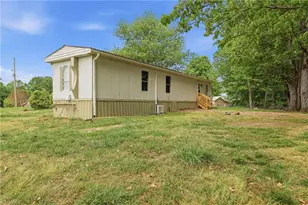 391 & 395 Poplar Springs Rd, Elkin, NC 28621 - Photo 24