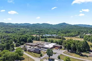 1853 Moravian Falls Rd, Wilkesboro, NC 28697 - Photo 50