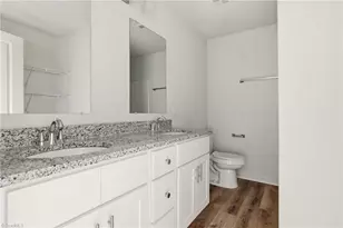 1021 Hickory Chapel Rd, High Point, NC 27260 - Photo 12