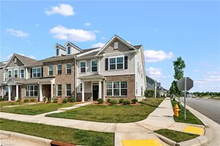 1411 Springvale Hill Dr, Kernersville, NC 27284 - Photo 2
