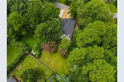 1301 Cardinal Place, Greensboro, NC 27408 - Photo 24