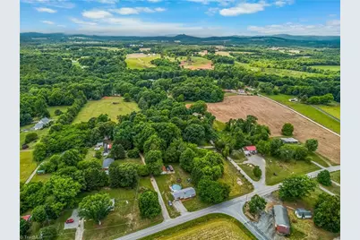 1453 Longtown Road, Yadkinville, NC 27055 - Photo 28