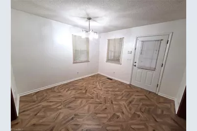 2603 Williams Street, Greensboro, NC 27403 - Photo 8