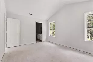 1023 Hickory Chapel Rd, High Point, NC 27260 - Photo 14