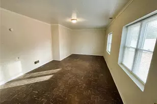 1142 Liberty Dr, Thomasville, NC 27360 - Photo 16