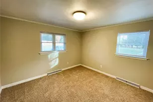 1142 Liberty Dr, Thomasville, NC 27360 - Photo 12