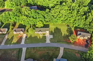 726 Cypress Hill Dr, Eden, NC 27288 - Photo 30