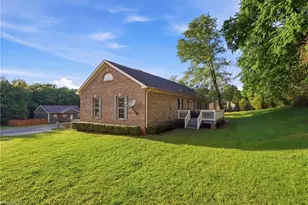 726 Cypress Hill Dr, Eden, NC 27288 - Photo 28