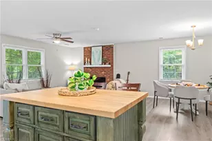 2542 Wood Valley Rd, Winston-Salem, NC 27106 - Photo 12