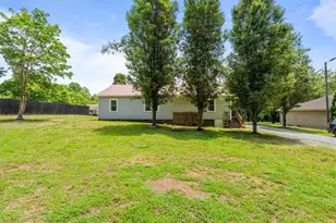 1720 Fisher Ferry St, Thomasville, NC 27360 - Photo 24