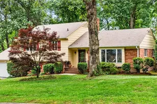 3505 Fox Pl, Greensboro, NC 27408 - Photo 2