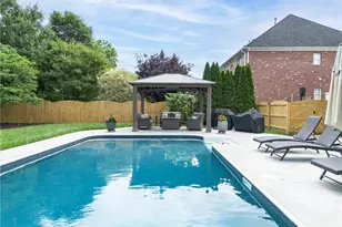 4430 Ashton Oaks Ct, High Point, NC 27265 - Photo 4