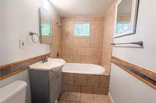 305 Woodbury St, High Point, NC 27260 - Photo 12
