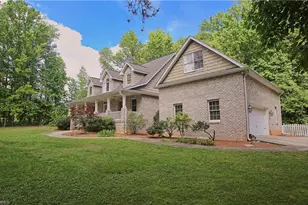 3201 Annry Dr, Summerfield, NC 27358 - Photo 4