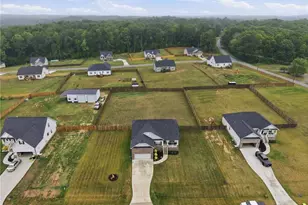 4811 Lord Andrews Pl, Liberty, NC 27298 - Photo 36