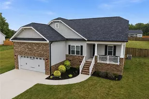 4811 Lord Andrews Pl, Liberty, NC 27298 - Photo 2