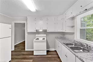 238 Underwood St, Asheboro, NC 27203 - Photo 14