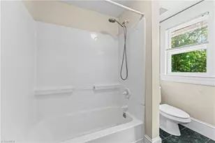 621 Miller St, Winston-Salem, NC 27103 - Photo 36