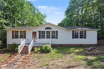 194 Pinehaven Drive, New London, NC 28127 - Photo 2