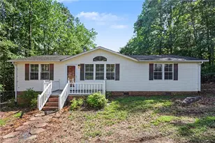 194 Pinehaven Dr, New London, NC 28127 - Photo 2
