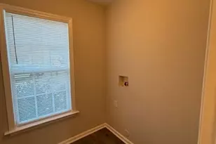 1724 Kay St, Greensboro, NC 27405 - Photo 16