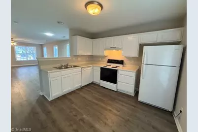 1724 Kay Street, Greensboro, NC 27405 - Photo 6