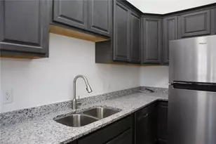 407 Cedar St, Greensboro, NC 27401 - Photo 6