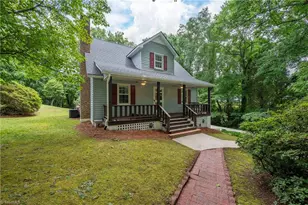 6175 La Crosse Ct, Clemmons, NC 27012 - Photo 2