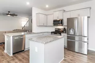 1428 Carisbrooke Dr, Mebane, NC 27302 - Photo 6