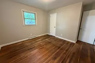 2005 Bertie St, Greensboro, NC 27403 - Photo 10