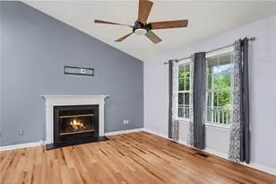 431 Lakecrest Dr, Kernersville, NC 27284 - Photo 10