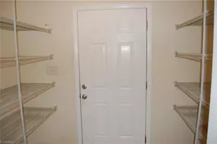 120 Oak Summit Rd, Winston-Salem, NC 27105 - Photo 10