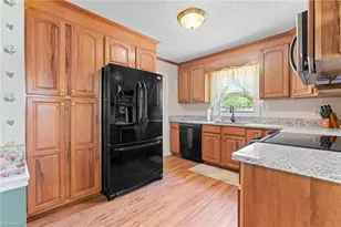 154 Meadowview Rd, Mocksville, NC 27028 - Photo 10