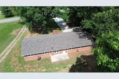4505 US Highway 21, Hamptonville, NC 27020 - Photo 8