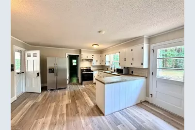 4505 US Highway 21, Hamptonville, NC 27020 - Photo 16