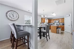 116 W View Dr, Burlington, NC 27215 - Photo 12