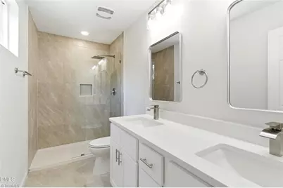 803 Lakeside Avenue, Burlington, NC 27521 - Photo 22