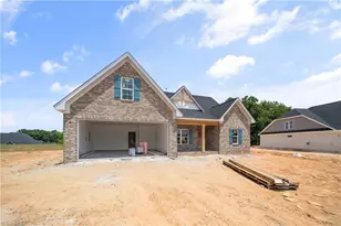 228 Avian Ln, Winston-Salem, NC 27127 - Photo 2