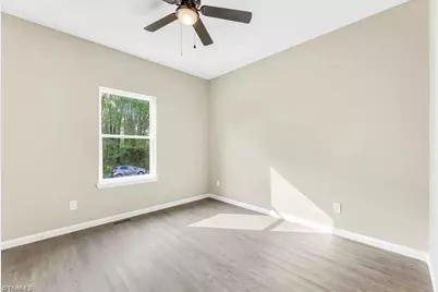 1467 Pollard Avenue, Burlington, NC 27217 - Photo 12