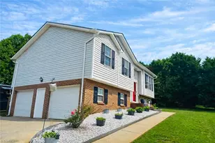 146 S Bridgewater Rd, Mount Airy, NC 27030 - Photo 2