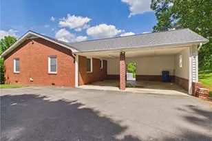 518 Main St, Franklinville, NC 27248 - Photo 2
